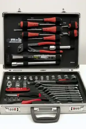 Offre Du Jour Mallette à Outils Aluminium 51 pièces MOB OUTILLAGE