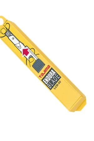 Boîte de 10 lames 18mm Tajima Affaire À Saisir