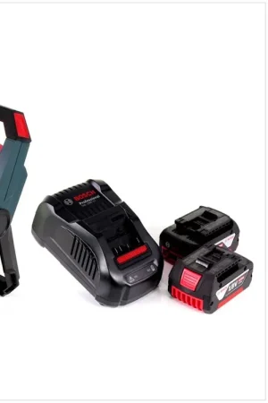 Prix Cassé Bosch GLI 18V-2200 C Projecteur de chantier sans-fil 18V 2200lm Bluetooth + 2x Batteries 4,0Ah + Chargeur