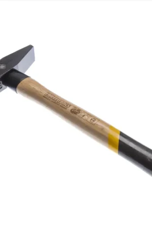 FORTE TOOLS Marteau de serrurier avec manche en bois, poids de tête 800 g, marteau avec manche en bois, outil premium, forgé, cale double anneau, tête peinte (000051151028) Nouveauté