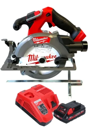 Milwaukee M18 FCS552-301 Scie circulaire sans fil 18 V 165 mm Brushless + 1x batterie 3,0 Ah + chargeur Remise