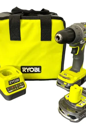 Bon Plan Ryobi R18DD3-215S Perceuse-visseuse sans fil 18 V 50 Nm ( 5133003774 ) + 2x batterie 1,5 Ah + chargeur + sacoche